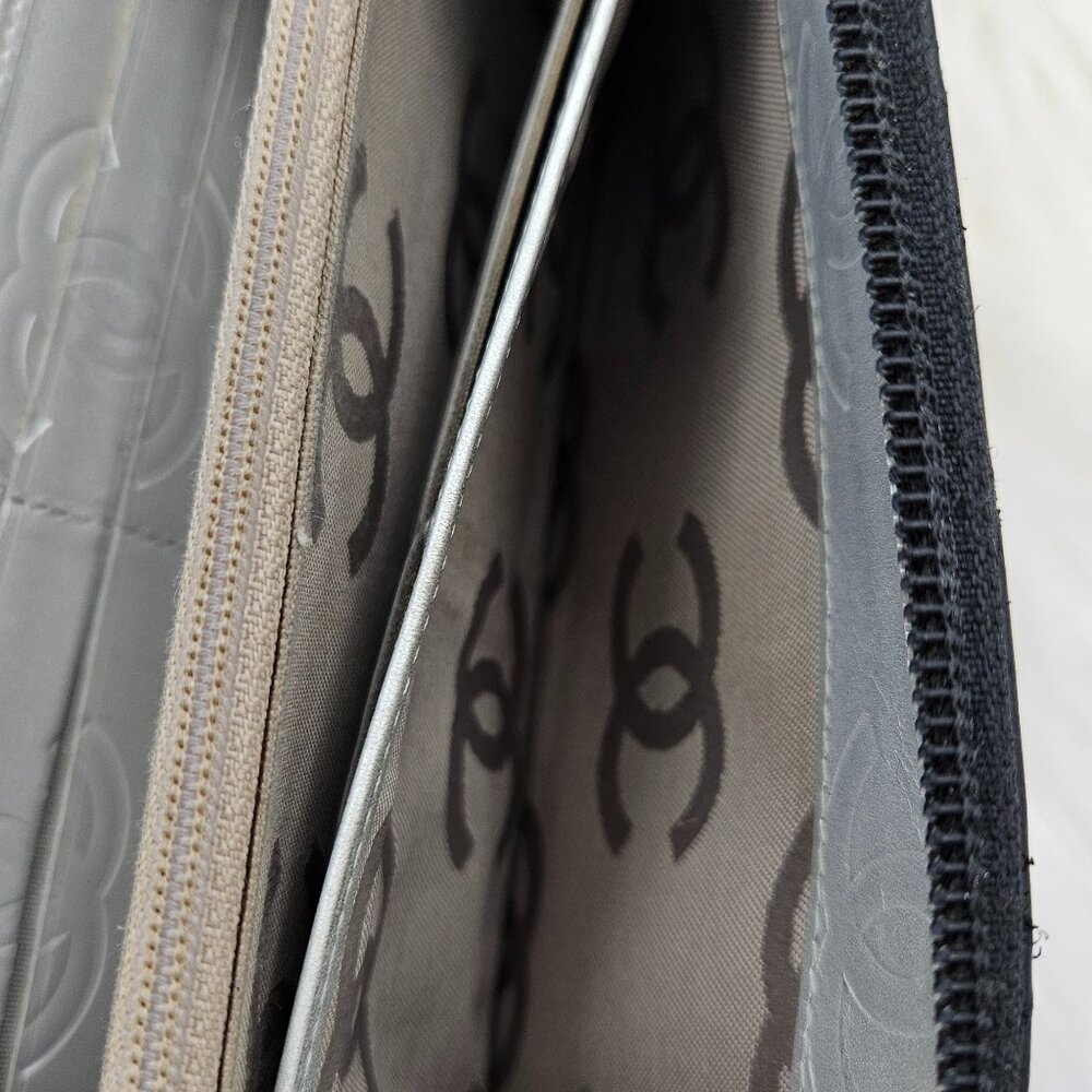 Chanel  Black Quilted Leather Cambon Ligne Zippy Organizer Wallet - Picture 13 of 17